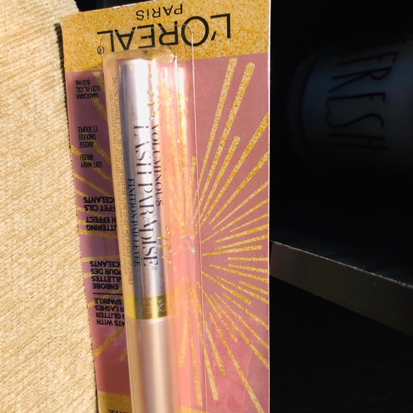 ✨Voluminous Lash Paradise Glitter Mascara✨ - Picture 5 of 5